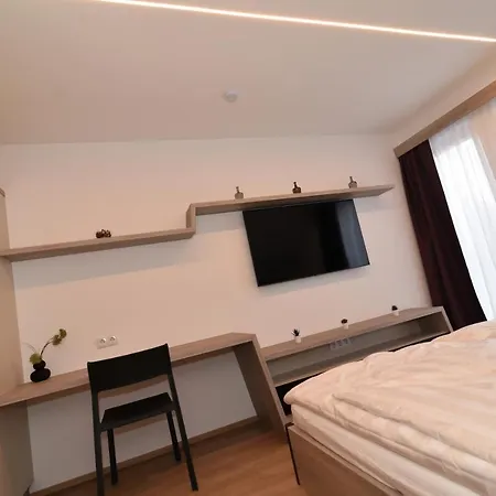 Village Loft 3*
