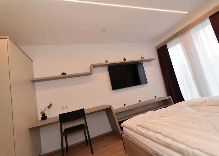 Village Loft 3*